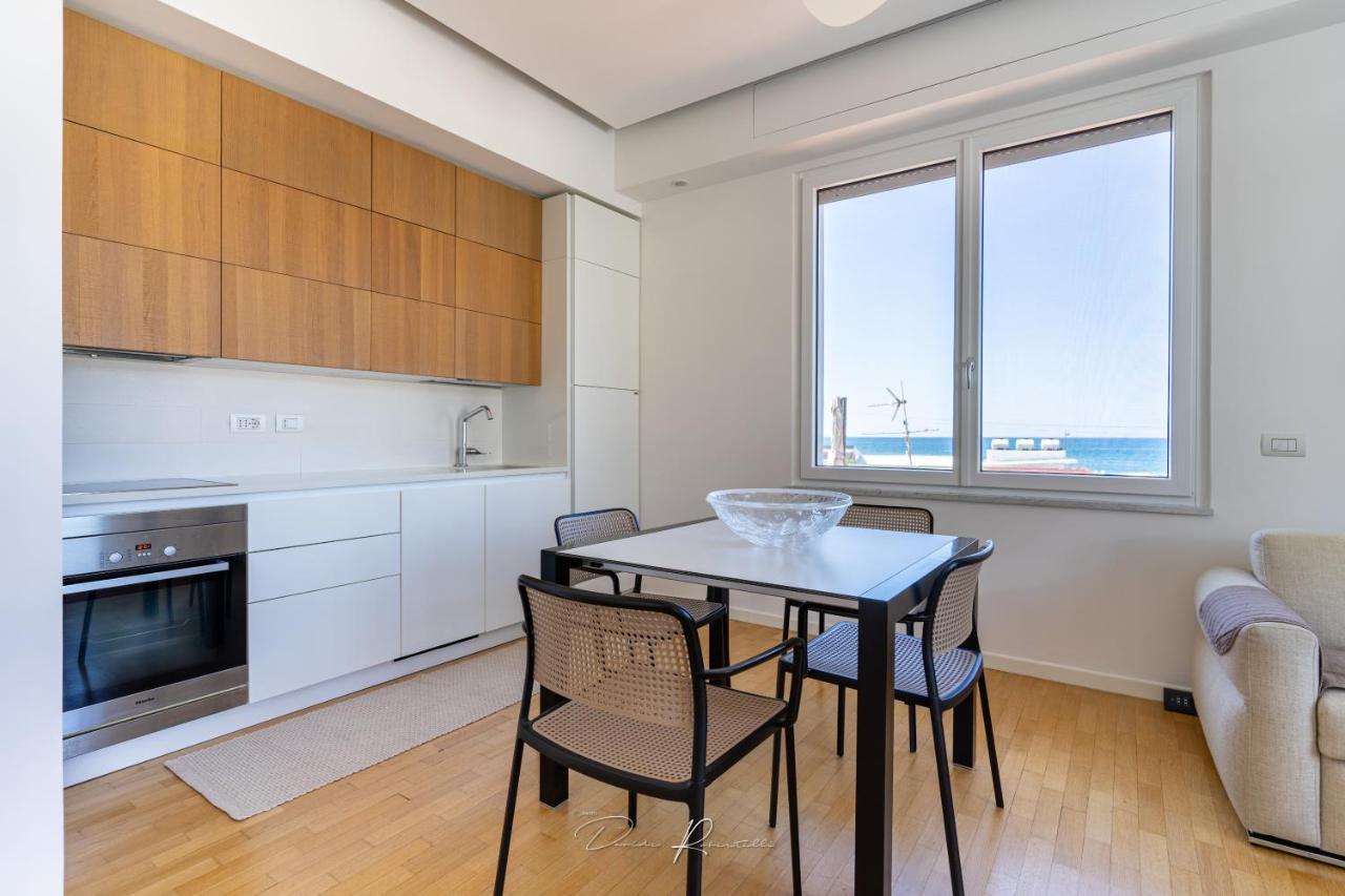 Casa Vacanze Vistamare Маринелла-ди-Сарцана Экстерьер фото